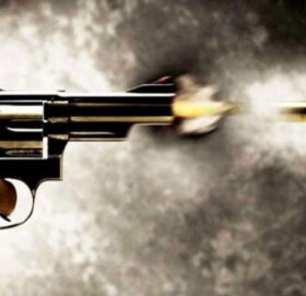 बलम्बु प्रहरी प्रभागभित्र इन्स्पेक्टरको पेस्तोलबाट गोली चल्यो, ‘बडीगार्ड’ घाइते