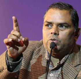 नेपालले कसैको नजिक वा कसैको टाढा भएर काम गर्नु हुँदैन :यादव
