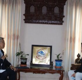 परराष्ट्रमन्त्री खड्का र अमेरिकी सहायक विदेशमन्त्रीबीच भेटवार्ता