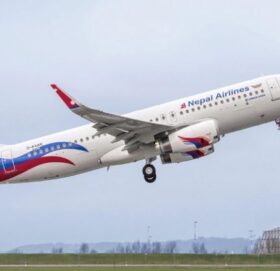 मुम्बई उड्न लागेको जहाजमा शंकास्पद व्यक्ति रहेकाे सूचना, एक दम्पती पक्राउ