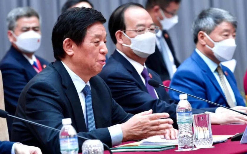 राष्ट्रपति भण्डारीसँग भेटवार्ता गर्दै चिनियाँ नेता ली