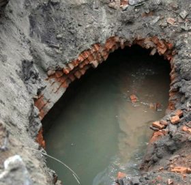 अदालतको आदेशपछि पनि टुकुचा उत्खनन् अभियान जारी