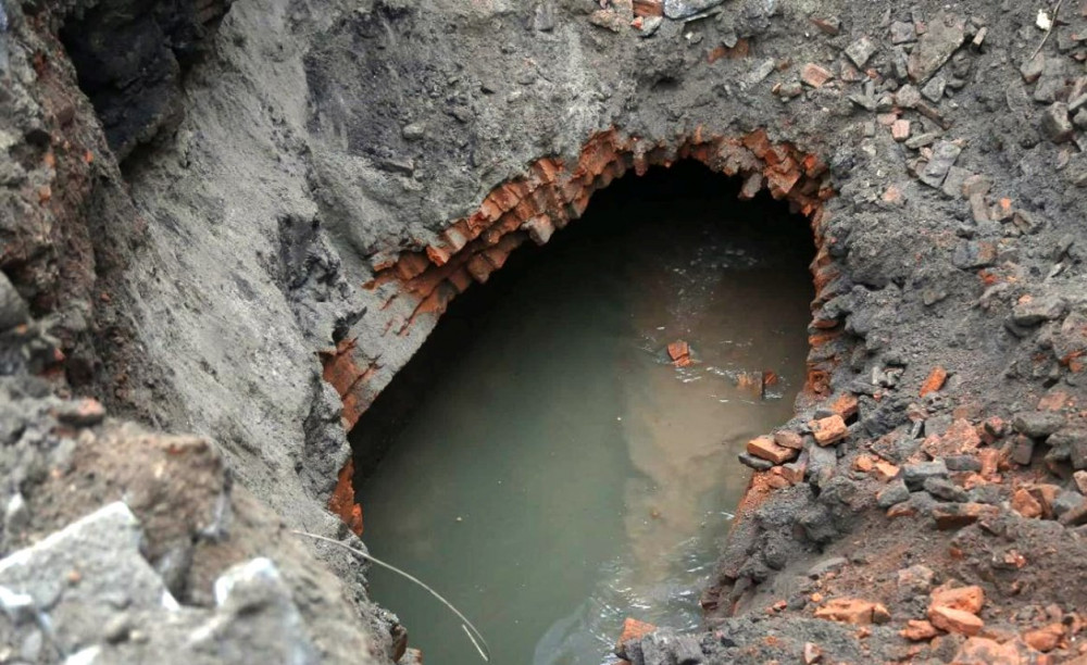 अदालतको आदेशपछि पनि टुकुचा उत्खनन् अभियान जारी