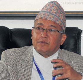 पद, पैसा, पहुँच र प्रलोभनबाट निर्वाचन प्रभावित हुनुहुँदैन : थपलिया