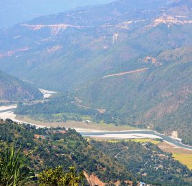 सिन्धुलीकाे सुनकोशी मरिण आयोजनाकाे सुरुङ खन्न सुरु