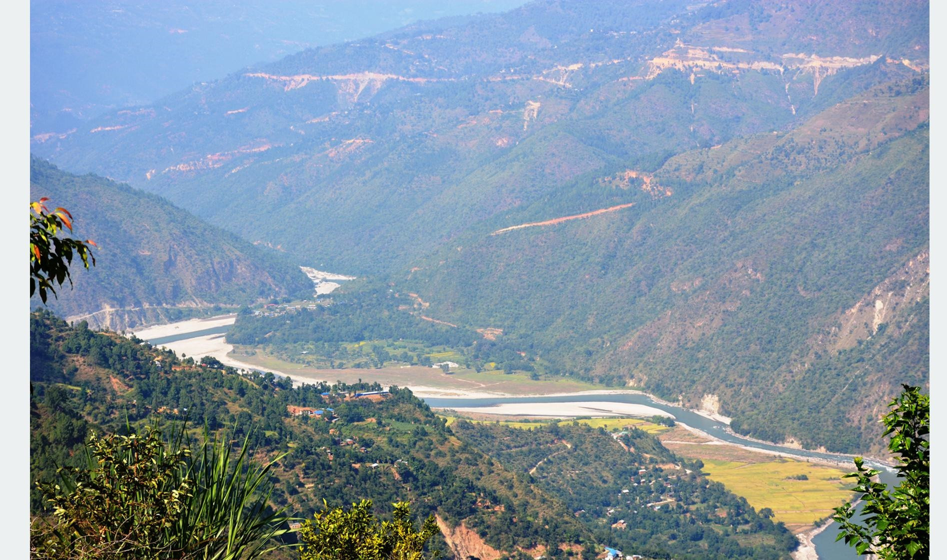 सिन्धुलीकाे सुनकोशी मरिण आयोजनाकाे सुरुङ खन्न सुरु