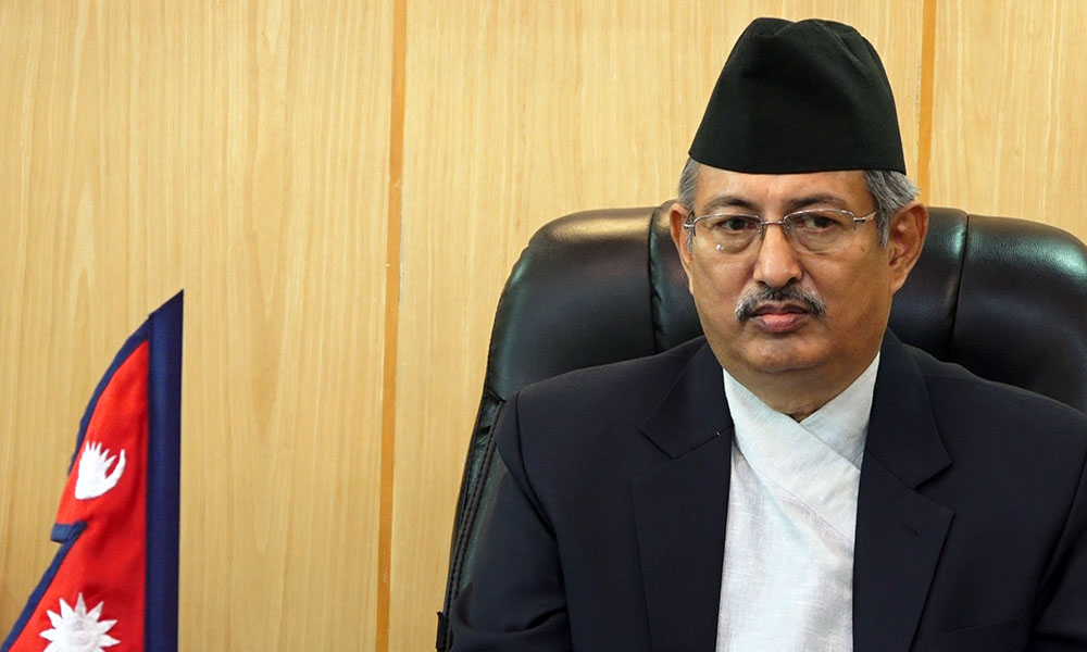 बैंक तथा वित्तीय संस्थालाई ब्याजदर घटाउन गृहमन्त्रीको आग्रह