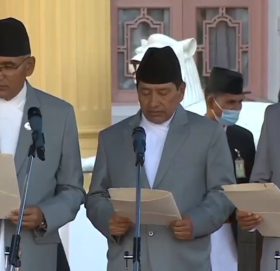 ८ सदस्यीय मन्त्रिपरिषद् गठन: रवि लामिछाने गृह, विष्णु पौडेल अर्थमन्त्री