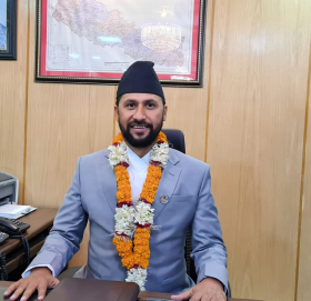 सरकारको प्रवक्ता बने गृहमन्त्री लामिछाने