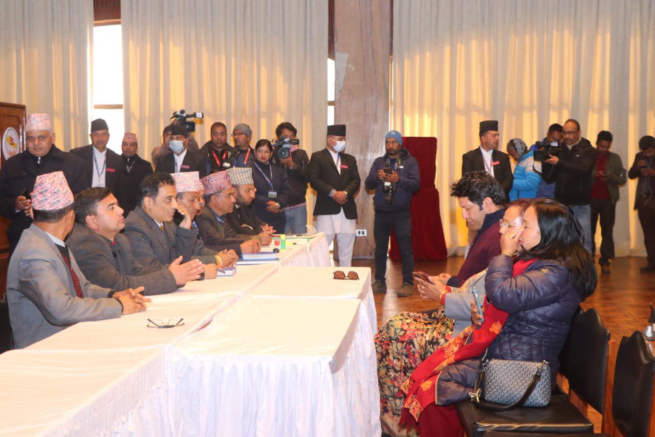 कांग्रेसबाट सभामुखमा ईश्वरी न्यौपानेको उम्मेदवारी दर्ता