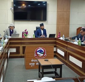 जनतालाई शीतलहरबाट जोगाउन सीडीओहरुलाई गृहमन्त्रीको निर्देशन