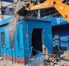 मैतिदेवीको प्रहरी बिटमा महानगरको डोजर