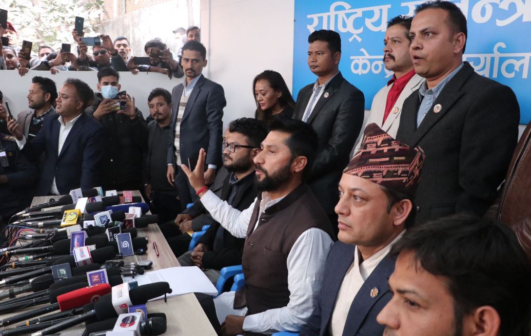 नेपाली पासपोर्ट लिएको हुँ, दुरुपयोग गरेको छैन : रवि लामिछाने