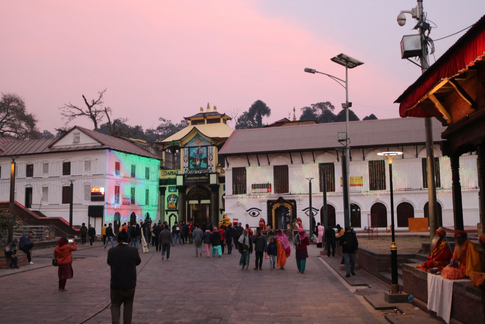 आज महाशिवरात्रि पर्व, पशुपतिमा बिहानैदेखि दर्शनार्थीको घुइँचो