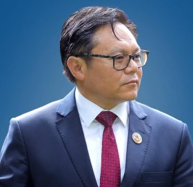 विसंगतिहरु पन्छाउने क्रममा आफ्नै मान्छेबाट नाजायज दबाब आयो : मन्त्री किराँती