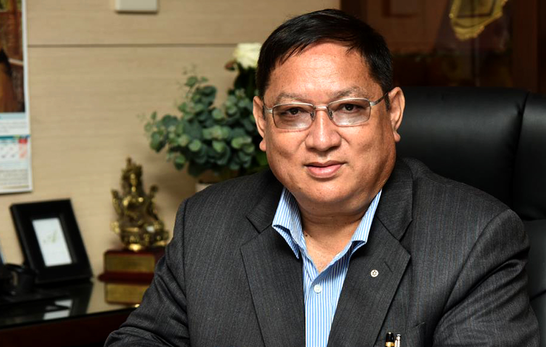 चितवन-२ मा आफूलाई ‘स्वतः विजयी’ घोषणा गर्न माग गर्दै उमेश श्रेष्ठ निर्वाचन आयोग पुगे