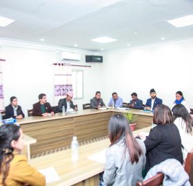 सांसद श्रेष्ठ जोडिएको अडियोबारे निर्णय लिन बोलाएको रास्वपाको बैठक सर्‍यो