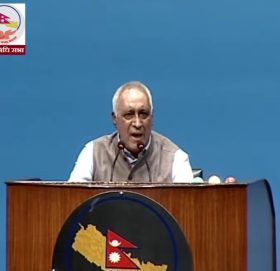 ग्यास र विजुली चलाउने शिक्षा विद्यालयको पाठ्यक्रममा समावेश गर्नुपर्छः चन्द्र भण्डारी