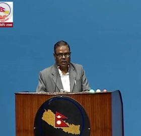 बजेट समाजवाद विमुख छः अध्यक्ष यादव