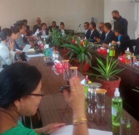 ब्रोकर लाइसेन्स रोक्ने अर्थ समितिको निर्देशन खारेज