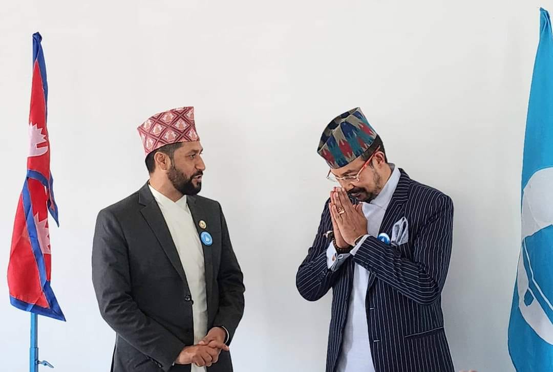 पूर्व बैंकर अनिल केशरी शाह रास्वपामा प्रवेश