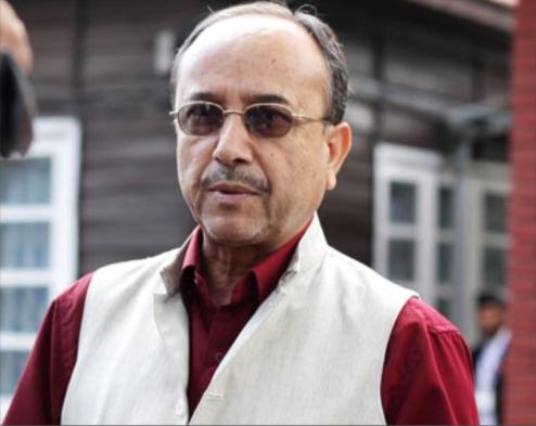 जनतासँग गरेका वाचा पूरा गर्न प्रतिवद्ध छु : मन्त्री खड्का