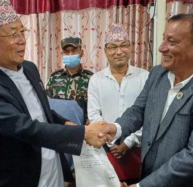 कोशी प्रदेशको मुख्यमन्त्रीमा कांग्रेसका उद्धव थापा नियुक्त