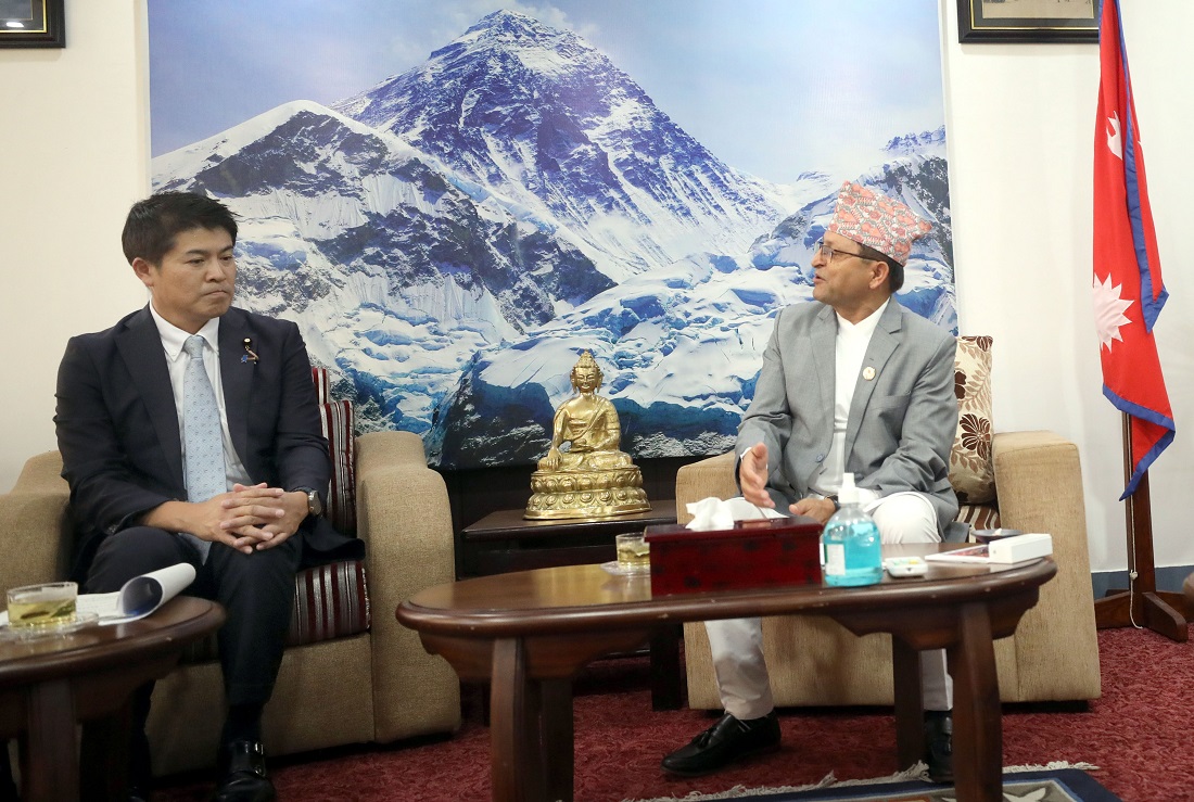 अध्यक्ष तिमिल्सिनासँग जापानी संसदीय मैत्री समूहका सदस्यको शिष्टाचार भेट