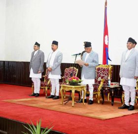 जनमतकी मन्त्री अनिता देवीले लिइन सपथ