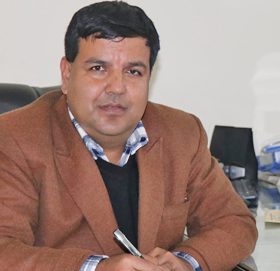 संकटमा ओलीले साथ दिएकाले भेट्न गएँ : कांग्रेस सांसद शर्मा