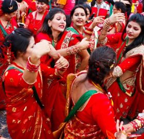 आज तीज पर्व मनाइँदै