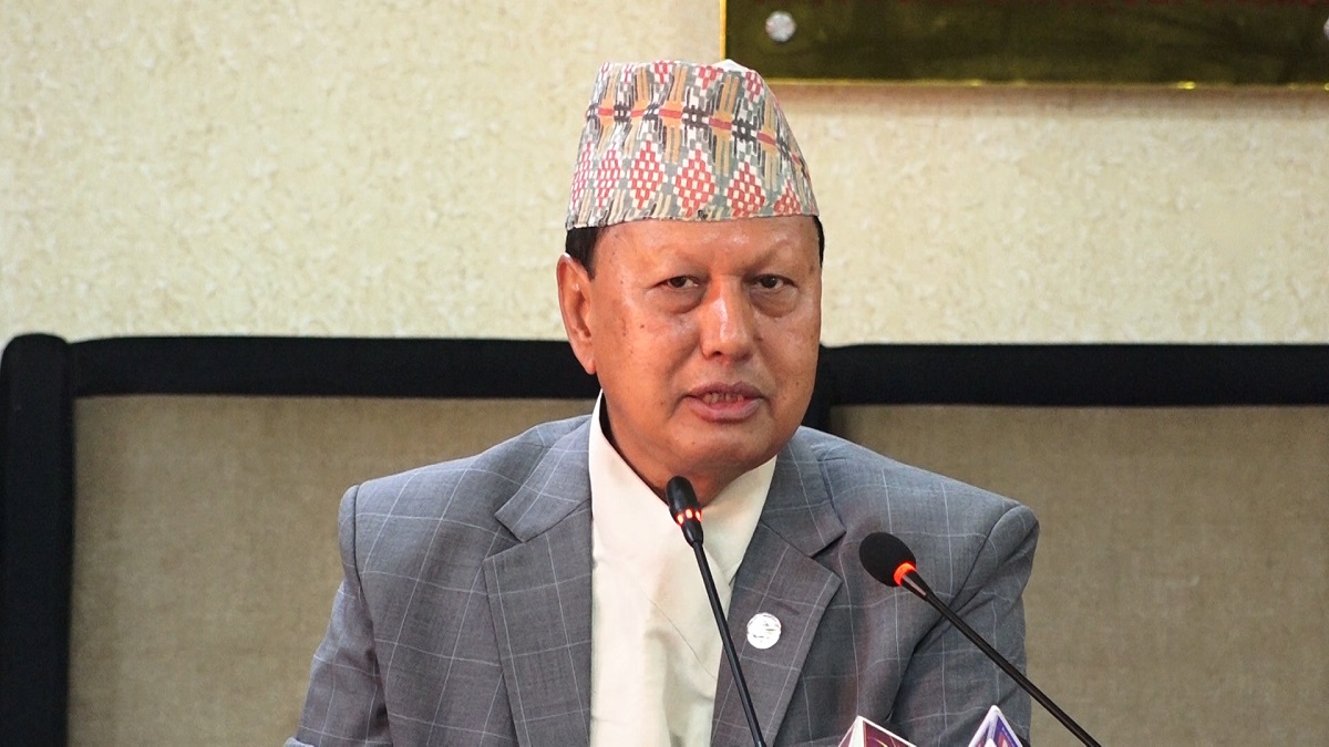 चिकित्सकको सुरक्षाको जिम्मा सरकारले लिन्छः मन्त्री बस्नेत