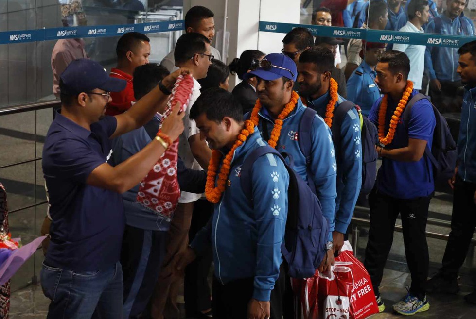 एसिया कप खेलेर नेपाली क्रिकेट टोली स्वदेश फिर्ता