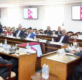 चीन भ्रमणका एजेन्डाबारे प्रधानमन्त्रीले गरे छलफल