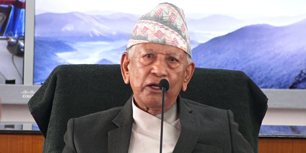 कांग्रेस नेता केसीको प्रश्न :चारैतिर भ्रष्टाचार फैलिँदा सरकार के हेरेर बसेको छ ?