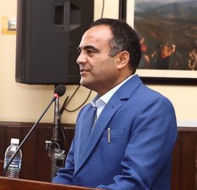 विद्यालय शिक्षा विधेयक सरोकारवालासँगको परामर्शपछि मात्र अघि बढाउनुपर्छ : नैनसिंह महर