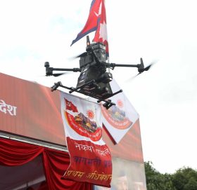 ड्रोनबाट ब्यानर उडाएर एमाले बाग्मती प्रदेश अधिवेशन सुरु