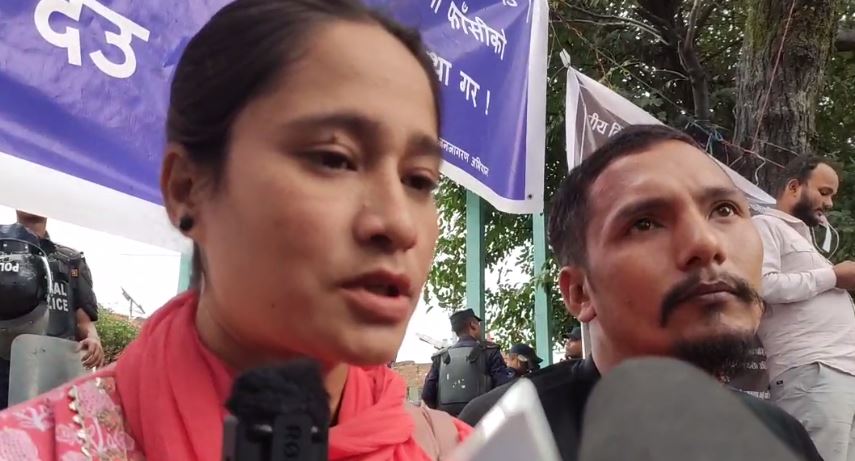 रिगललाई दिएको कैद मिनाहाविरुद्ध भारतीले सुरु गरिन् अनशन