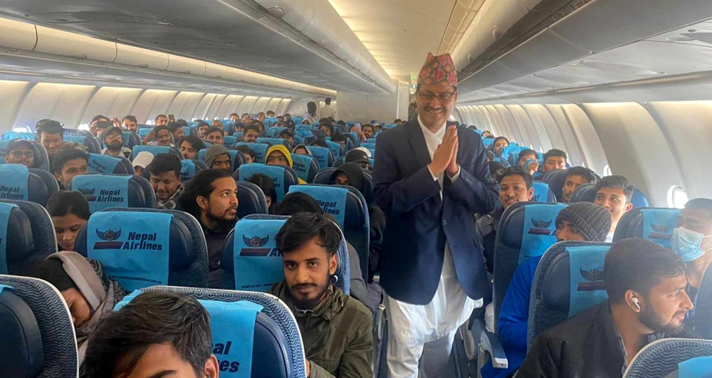 नेपालीलाई उद्धार गर्न इजरायल गएको विमान आज राति १:३० बजे आइपुग्ने