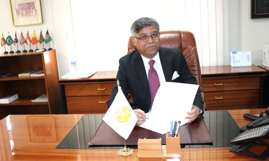 सार्कका नवनियुक्त महासचिव सरवरले सम्हाले कार्यभार