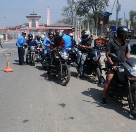 ट्राफिक चेकजाँचमा अब नागरिक एपमा लाइसेन्स देखाउँदा हुने