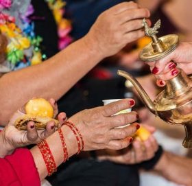 नेपाल संवत् ११४४, र म्हः (आत्म) पूजा मनाइँदै