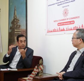 सडक पूर्वाधार निर्माण एवं लगानीबारे चेम्बर र चिनियाँ राजदूतबीच छलफल