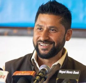 सहकारी ठगीमा गृहमन्त्रीविरुद्ध सर्वोच्चमा रिट दर्ता