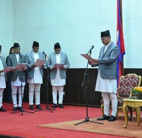 सर्वोच्चका नवनियुक्त ६ जना न्यायाधीशले लिए शपथ