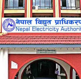 विद्युत प्राधिकरणले उद्योगहरुमा काटिएको लाइन जोडिदिने