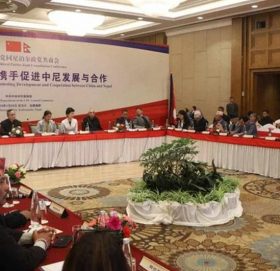 चिनियाँ उपमन्त्री सुन र राजनीतिक दलका नेताहरूबीच छलफल