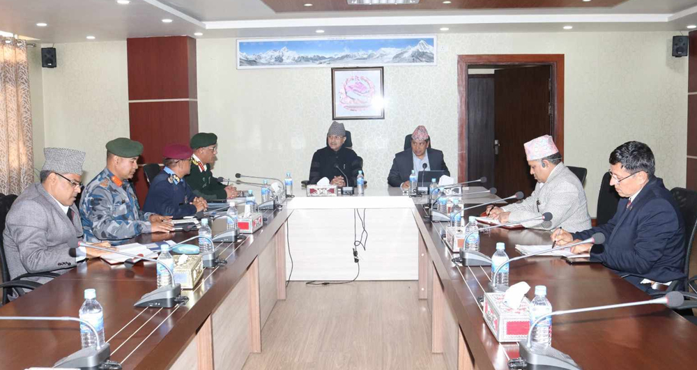 राष्ट्रिय सभा निर्वाचन सुरक्षाबारे कार्यबाहक प्रधानमन्त्रीले गरे सुरक्षा निकायका प्रमुखसँग छलफल
