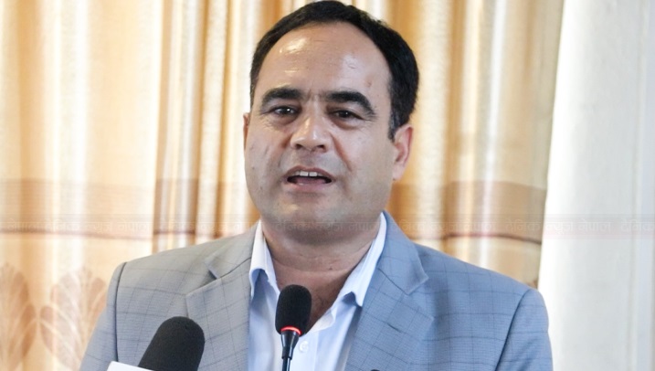 कांग्रेस महासमिति बैठकमा नैनसिंह महरको फरक प्रस्ताव आउने