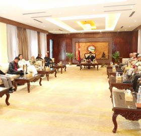 सङ्घीयता कार्यान्वयनका विषयमा प्रधानमन्त्रीको छलफल